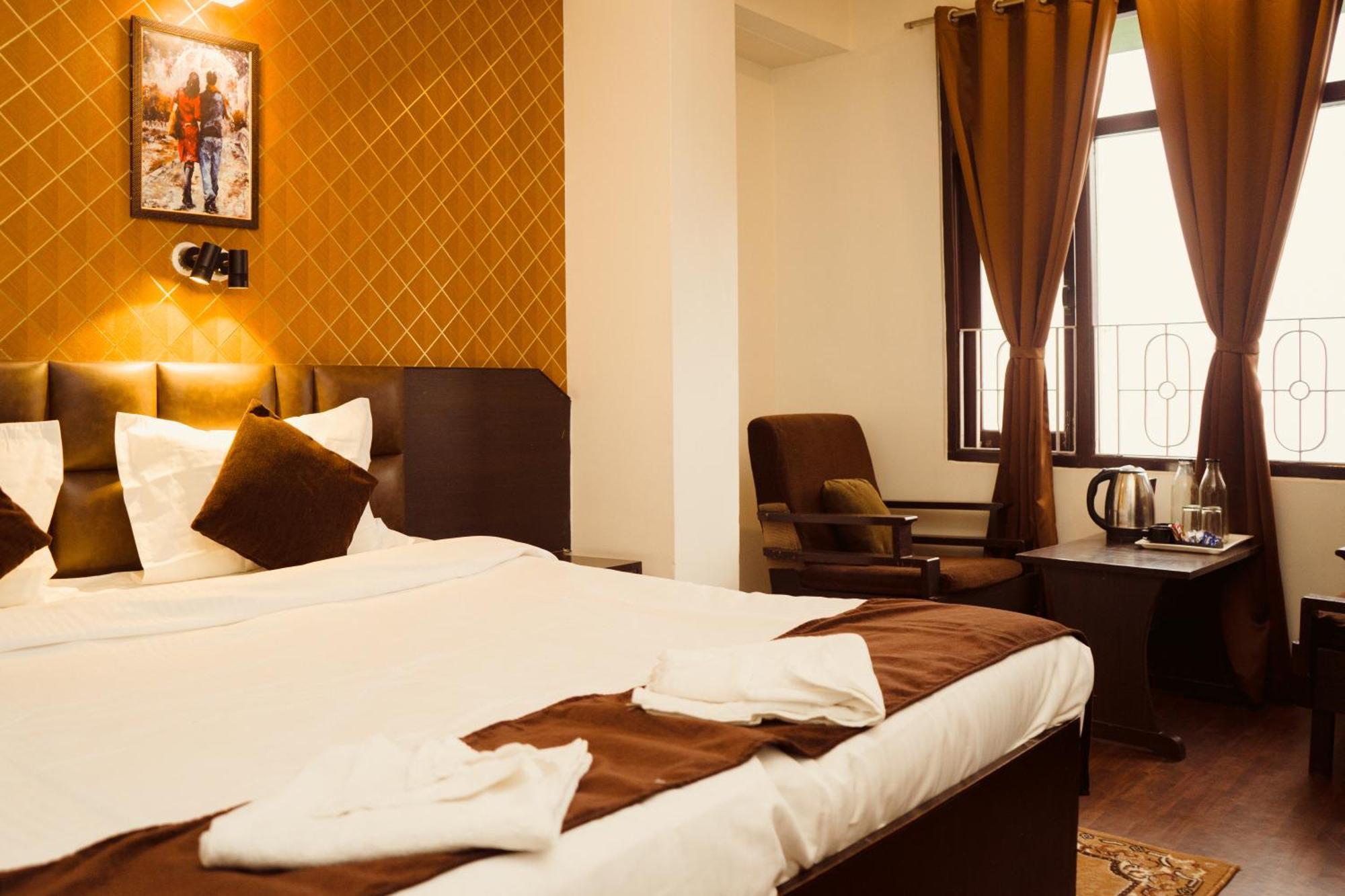 Hotel Siddhi Vinayak Regency, Mg Marg Gangtok Esterno foto